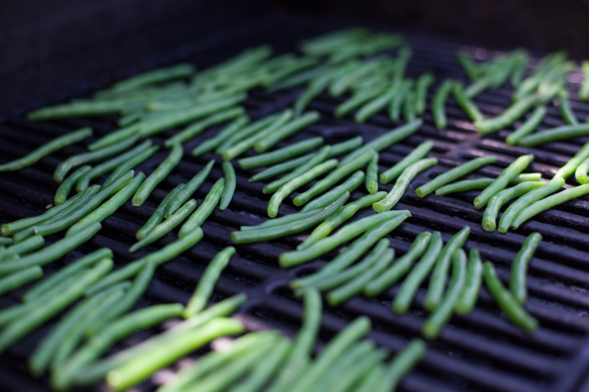 CHARRED GREEN BEANS WITH SESAME MISO DRESSING