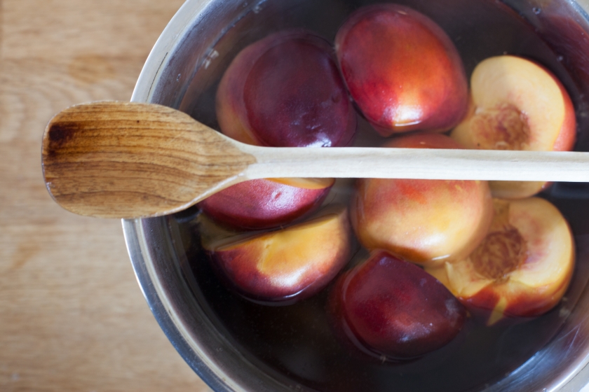 GRILLED PEACHES