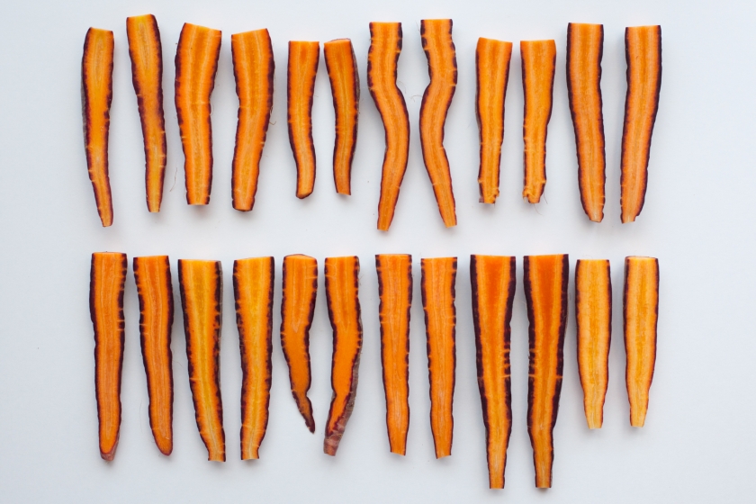 ROASTED CARROTS WITH A BALSAMIC AND MAPLE SYRUP REDUCTION