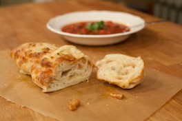 ROASTED GARLIC FOCACCIA BREAD