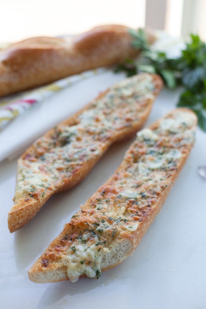 GARLIC BREAD