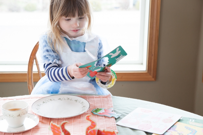 ALICE IN WONDERLAND BABYLIT BOARD BOOK