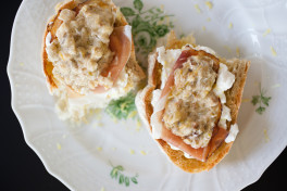 BRAISED ENDIVES TARTINES