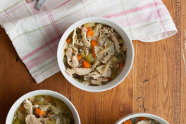 CHICKEN NOODLE SOUP