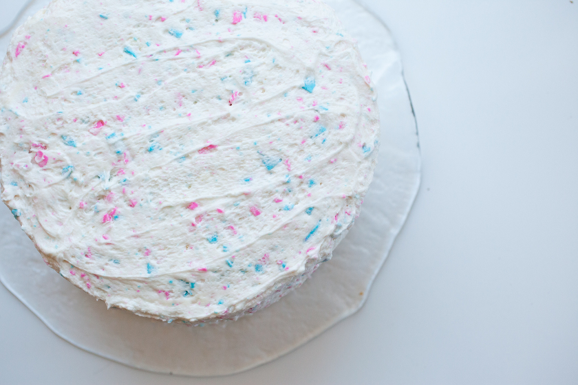 OMBRE GENDER REVEAL CAKE