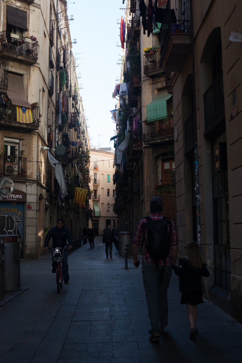 travel family kids barcelona spain
