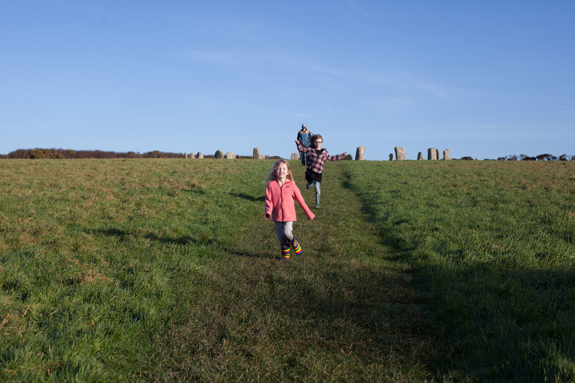 TRAVEL ENGLAND FAMILY CORNWALL