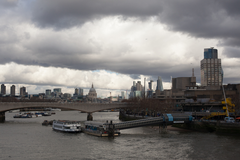 TRAVEL ENGLAND FAMILY LONDON