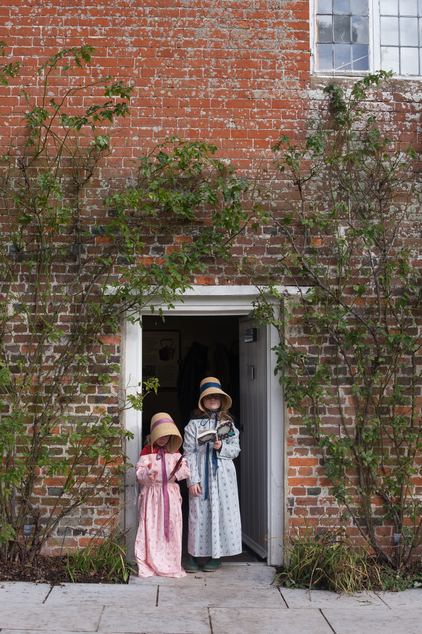 TRAVEL ENGLAND FAMILY